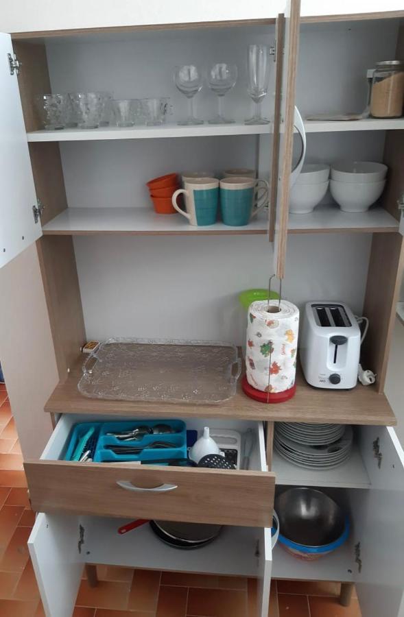 Appartement A Proximite De La Plage Du Bourg ! Sainte-Anne  Kültér fotó